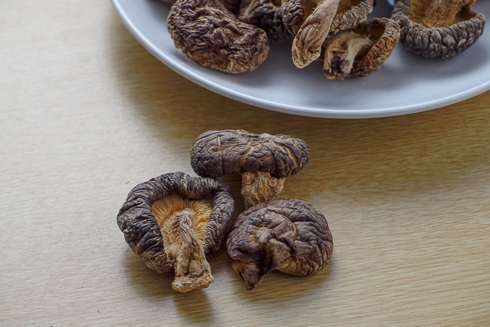 芽どんこ椎茸 | だし素材の専門店 豊中松前昆布本舗
