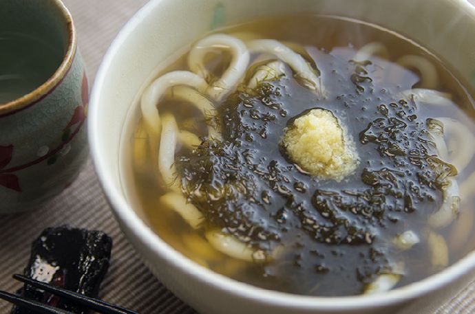 なっと昆布の簡単、ヘルシー昆布うどん